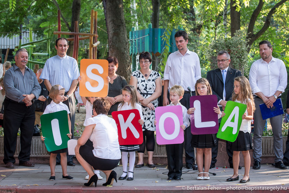 JUBILEUMI TANÉV, mely szeptember 15-én szerdán, 19 órakor hallható a Magyar Baptista Rádióban