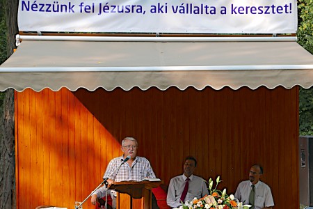 Országos baptista konferencia Tahiban